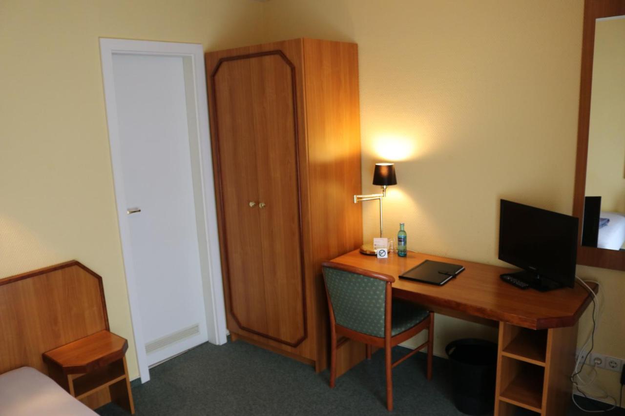 Stadthotel Brandenburger Hof نيوروبين المظهر الخارجي الصورة